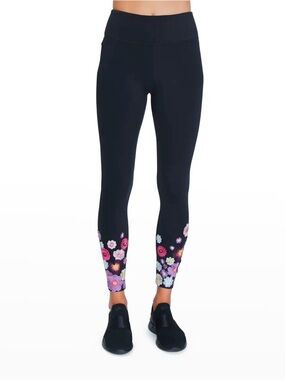 Urban Savage Women's Black Floral Embroidered Leggings